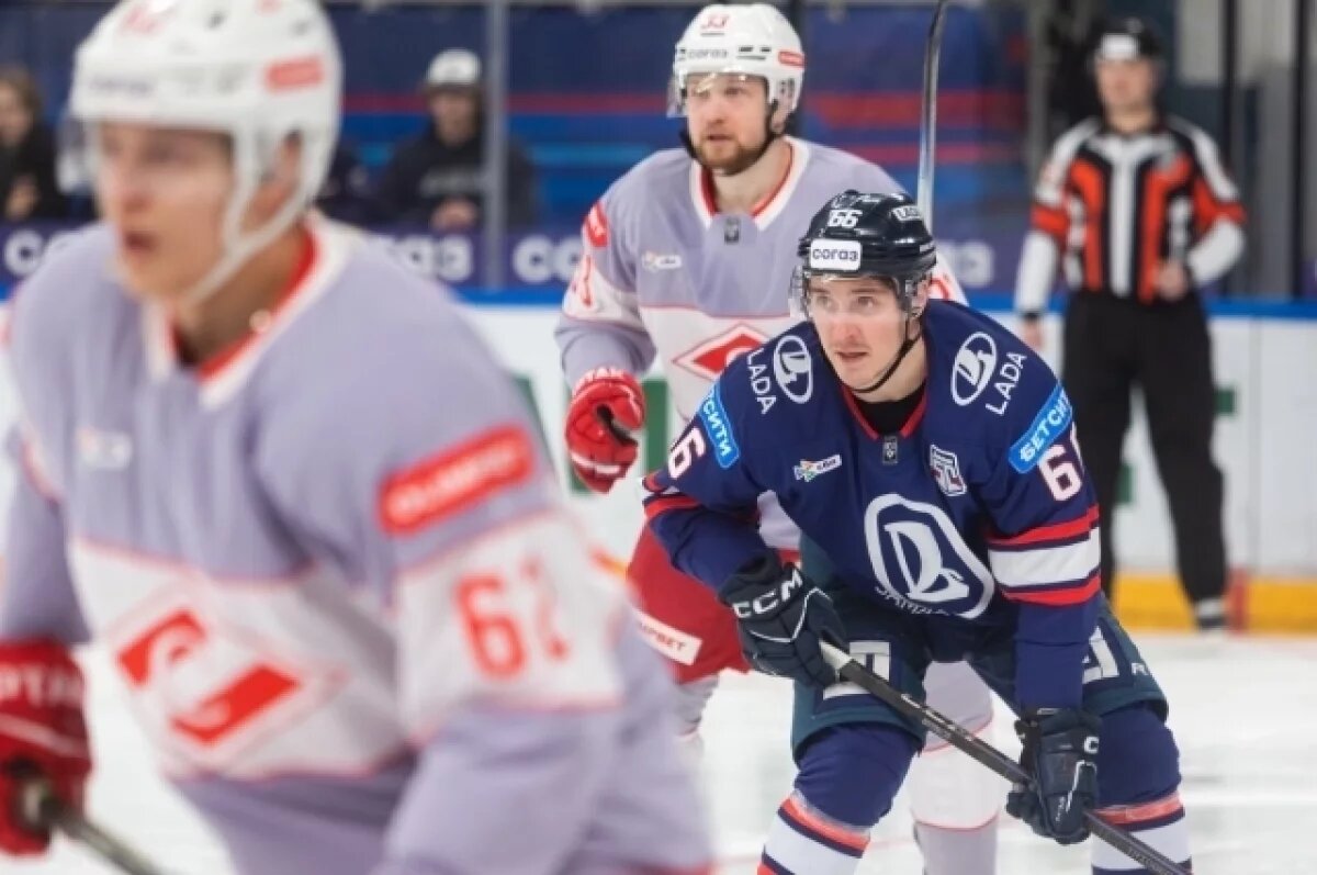    В Тольятти «Лада» пропустила семь шайб и фантастически проиграла «Спартаку»