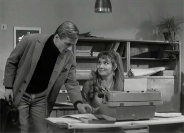 Кадр из фильма "Каждый вечер в одиннадцать"