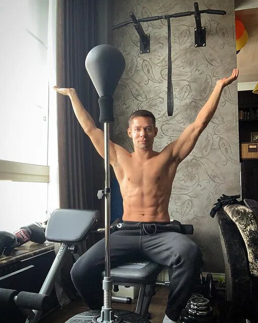 Стас Пьеха (полное имя — Станислав Пятрасович Пьеха, при рождении — Герулис) — российский певец, поэт и телеведущий. 