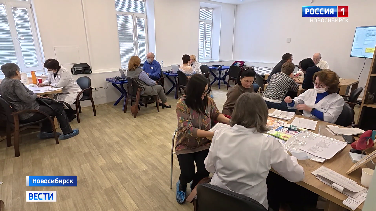 Итоги «Марафона долголетия с Моноенко» подвели в Новосибирске