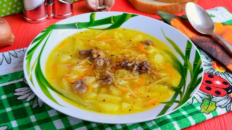 Суп из тушенки за 15 минут