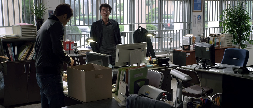 Краткий пересказ корейского фильма «Трудный день» (2014) Kkeutkkaji ganda.