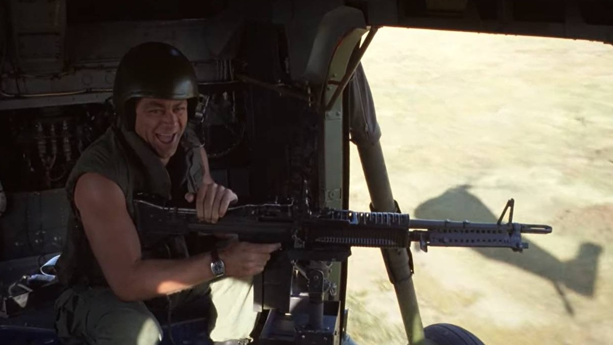     Цитата из х∕ф «Цельнометаллическая оболочка». Режиссёр Стэнли Кубрик, 1987 год, США, Великобритания   
undefined