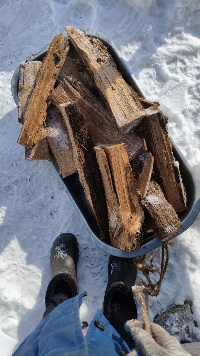 Топим баньку в деревне❤️