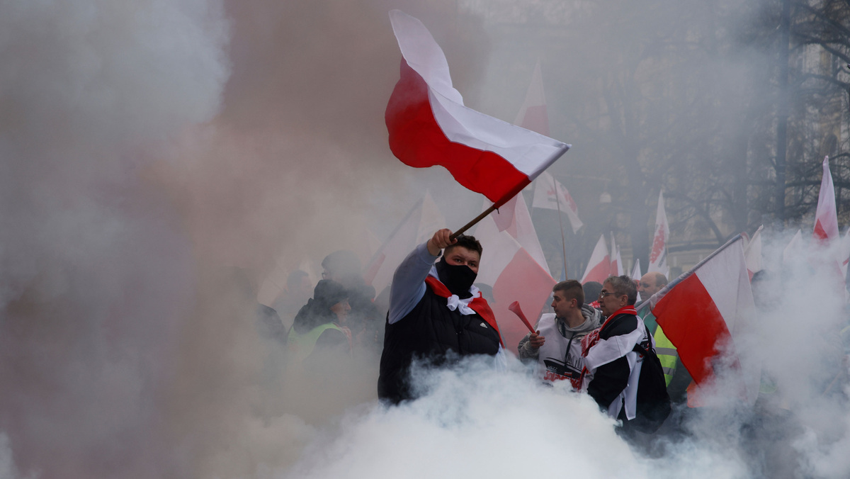    Польша Варшава протесты АР