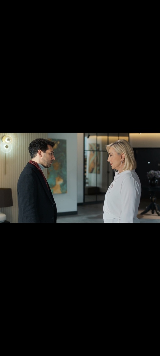 Разговор Серхата со своей матерью в конце серии.