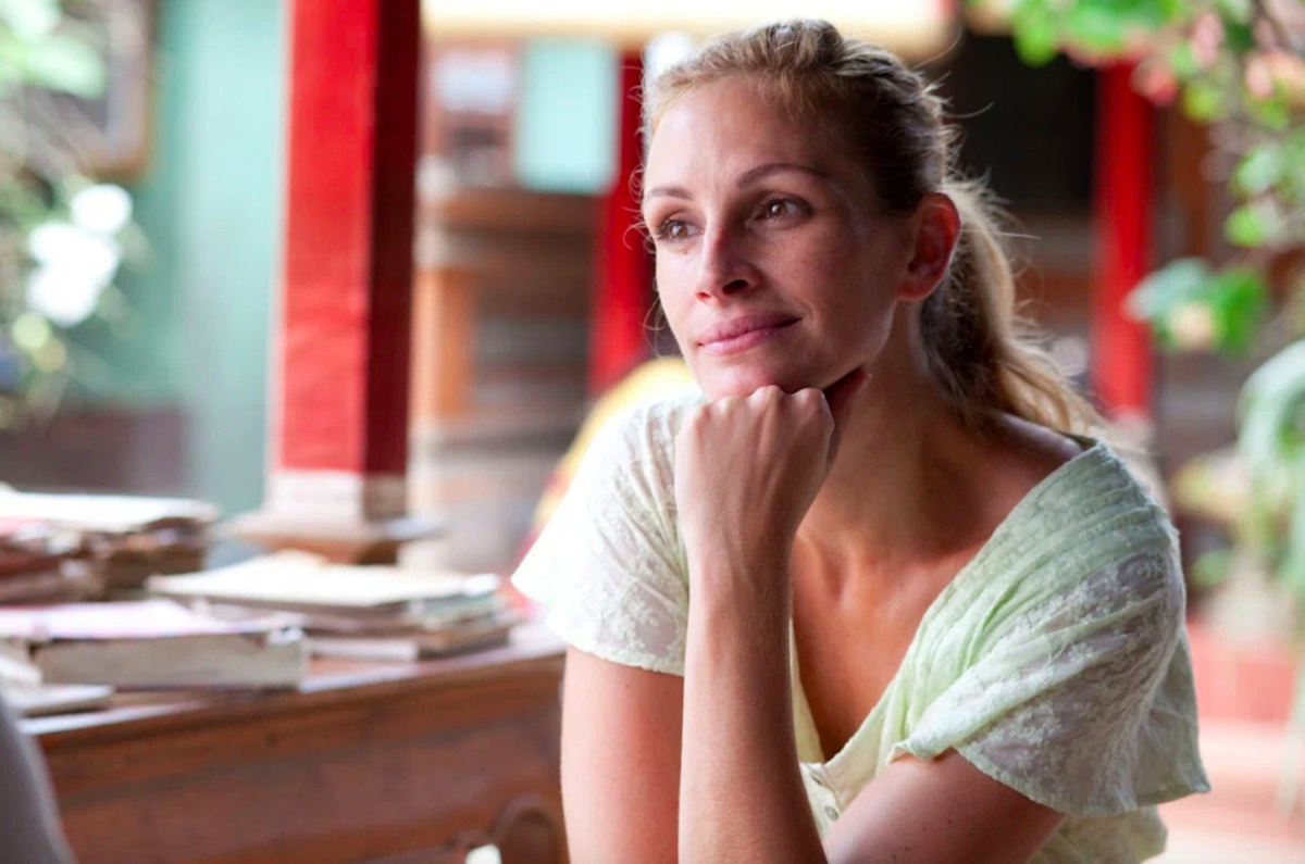     Джулия Робертс в фильме "Ешь. Молись. Люби"