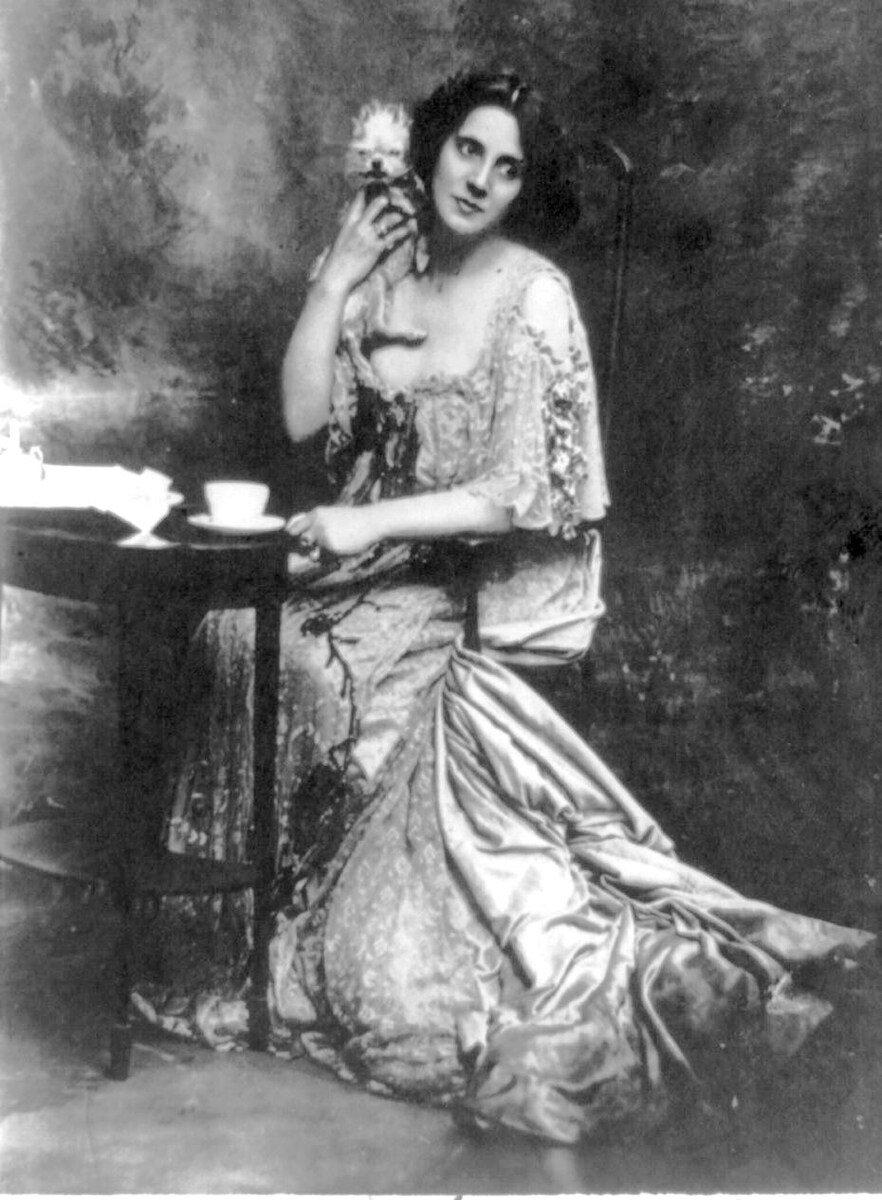 Стэлла Кэмпбелл