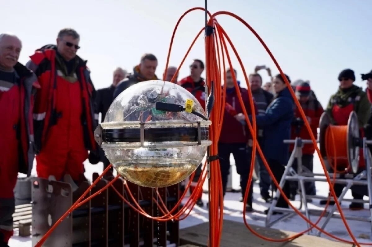    Два новых кластера нейтринного телескопа смонтируют на Байкале в 2026 году