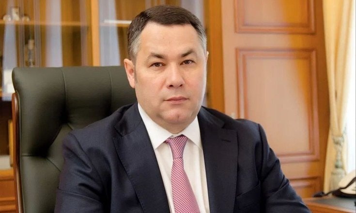 Полпред Игорь Руденя поздравил женщин с 8 марта