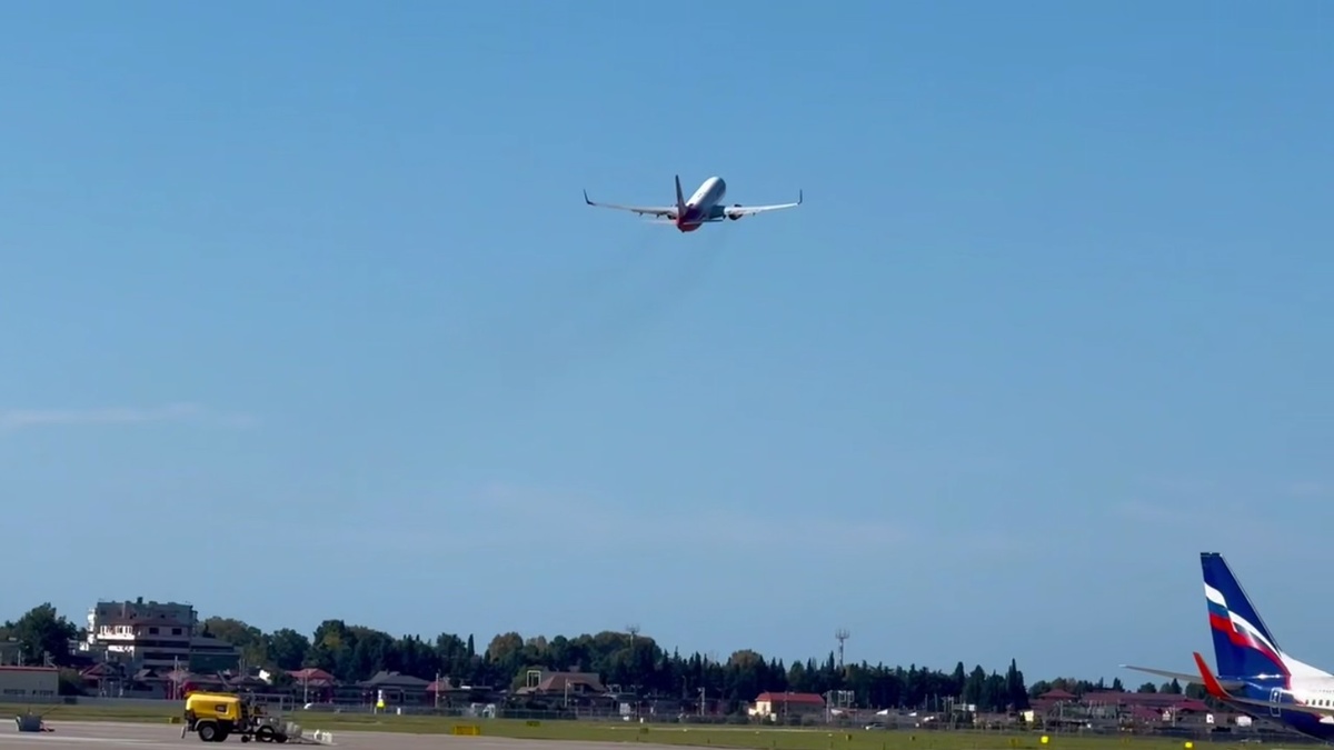    Фото: pr scr Telegram/Аэропорт Сочи