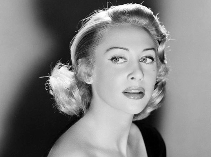 фото:  актриса Мартин Кароль