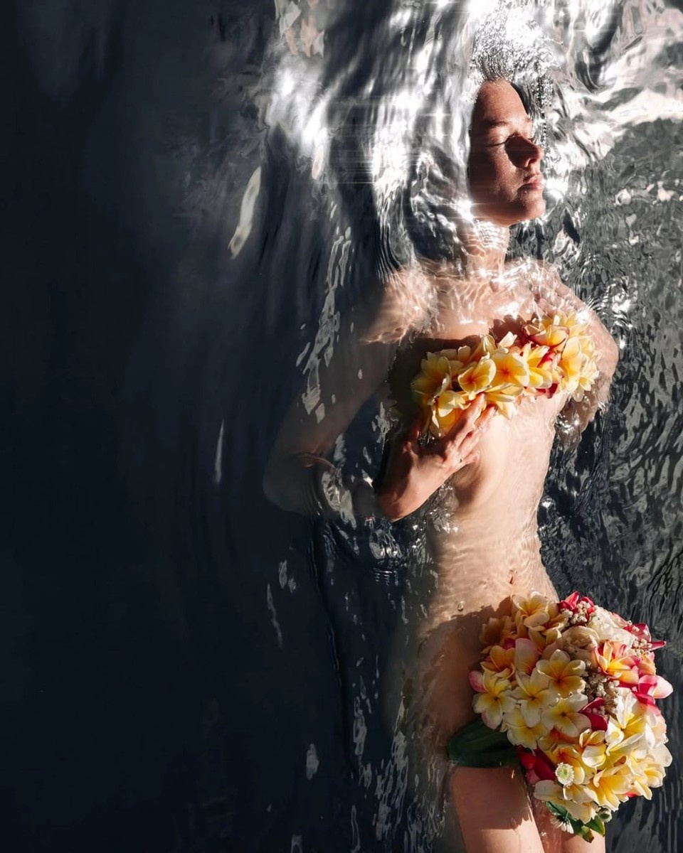    Муж актрисы Екатерины Шпицы показал ее откровенные фото и поздравил с 8 Марта Фото: Соцсети