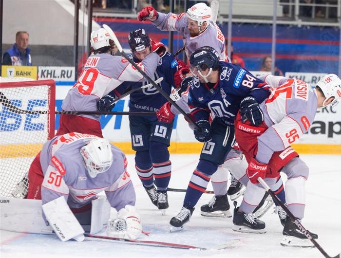    ФОТО: пресс-служба ХК "Лада"