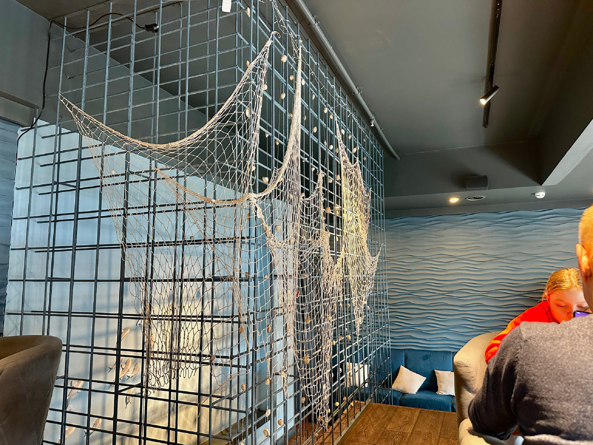 В ресторане 