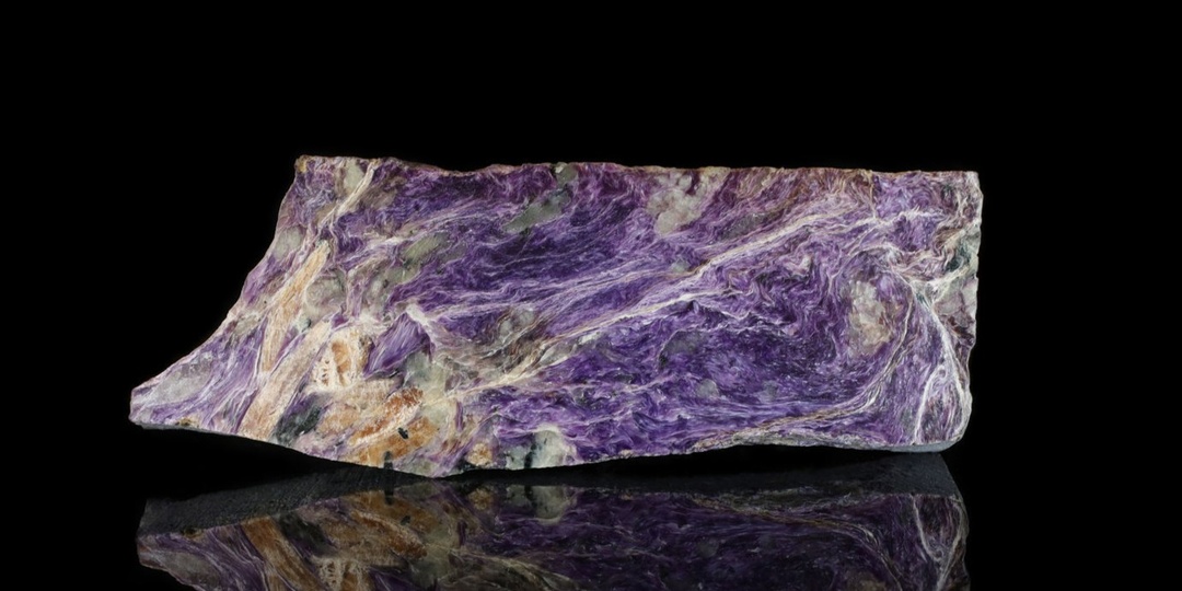 Чароит: единственное в мире месторождение находится в России. И оно под угрозой