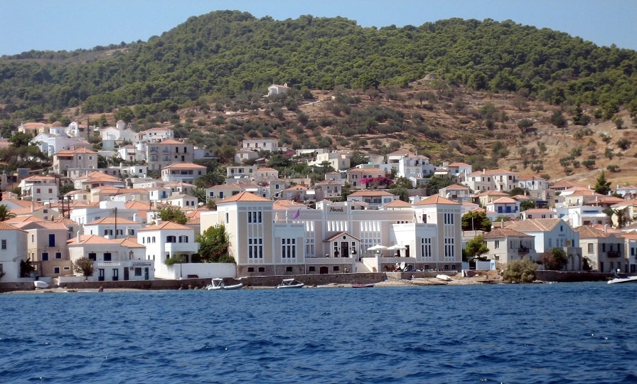                                                             Остров Спеце, Греция.