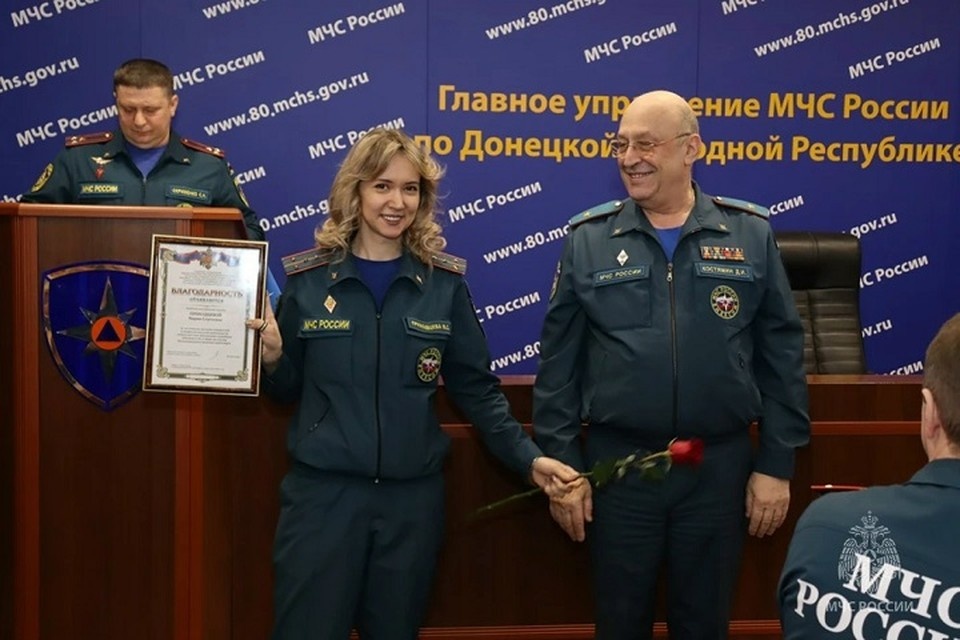    В ДНР поздравили женщин с главным весенним праздником. Фото: МЧС России по ДНР