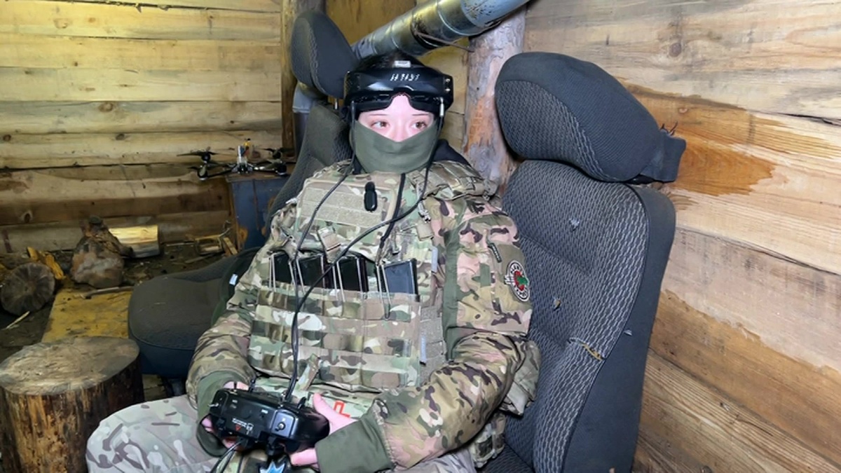    оператор Есеня