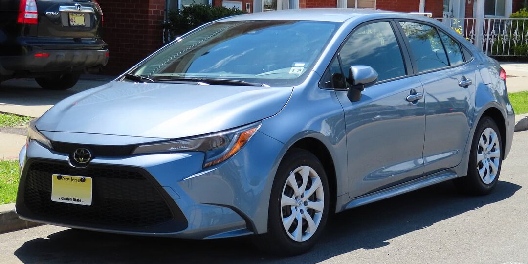 Цены на Toyota Corolla в Японии выросли почти на 60%