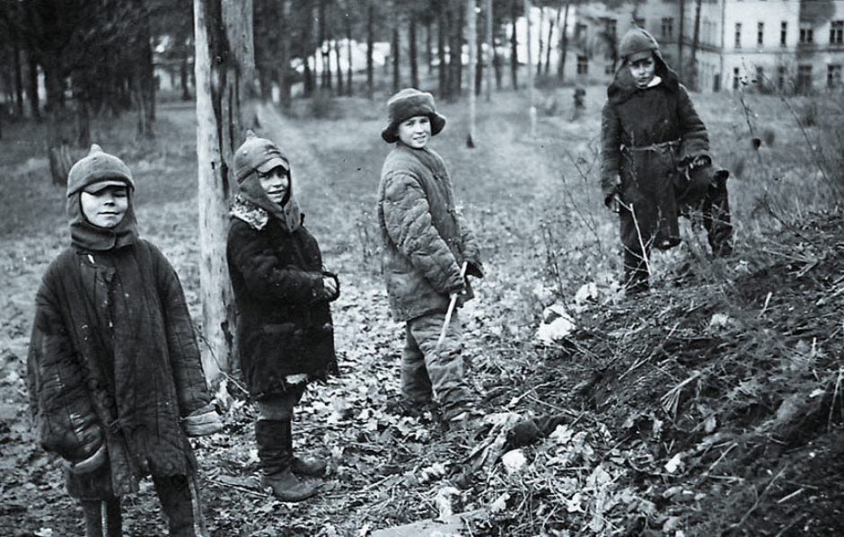 Советские дети начала 1940-х гг.
