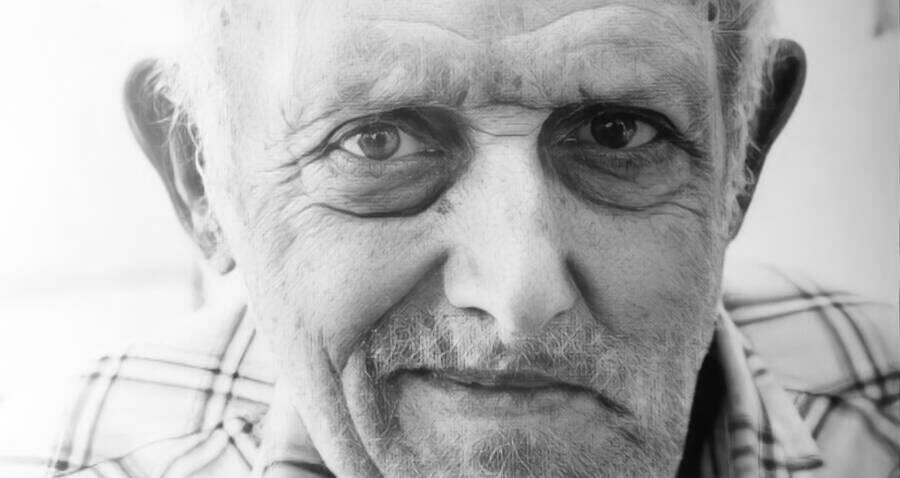 Чарльз Осборн 
