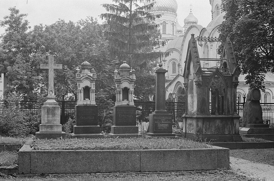 Смоленское православное кладбище СПб.