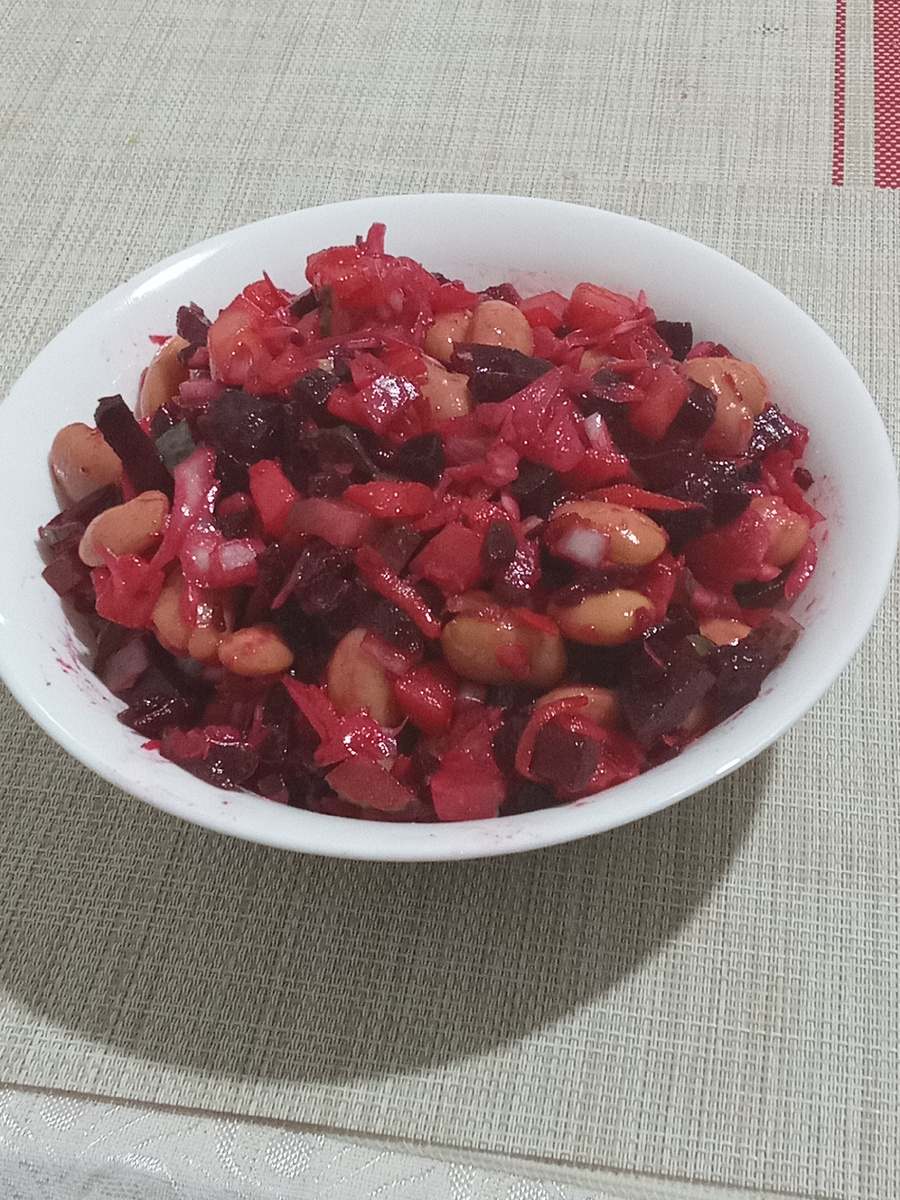  Приготовила свой любимый винегрет .