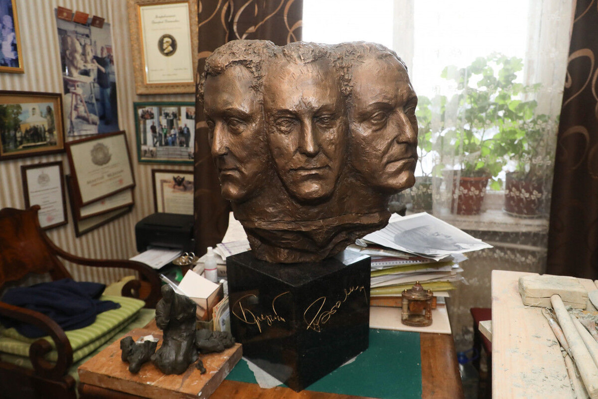 Трёхликий Бродский - подарок Эрмитажу