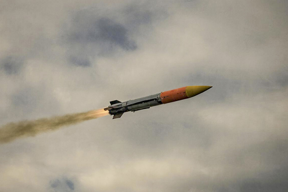 Центр в Исфахане пострадал при атаке.  Фото: Изображение сгенерировано с помощью ИИ / Маргарита Неклюдова