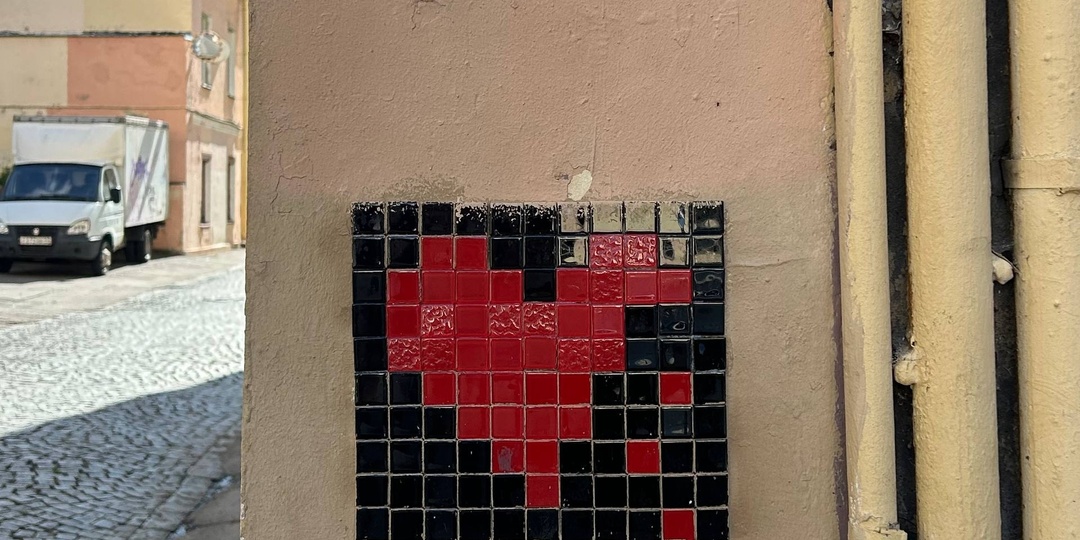 Женское лицо в образовании