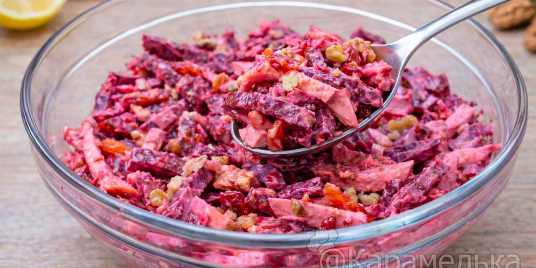 Съедят за минуту. Вкуснейший салат из свеклы за 5 минут. Простой и быстрый рецепт