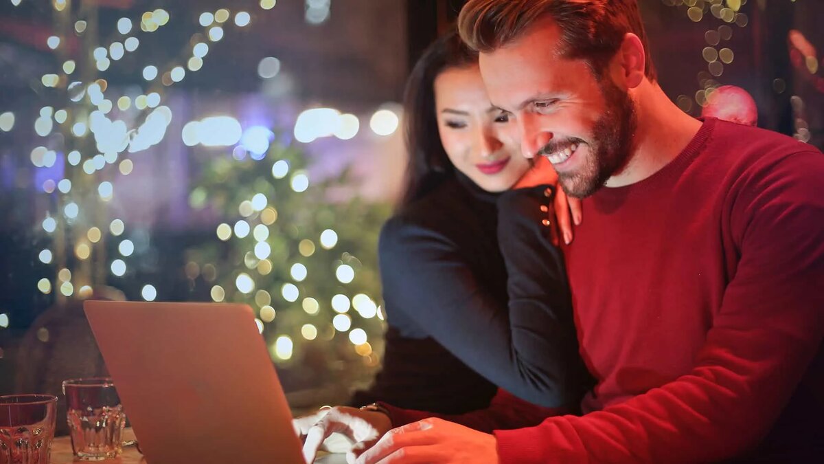 Девушка из Японии и мужчина-европеец. Источник: flipjapanguide.com