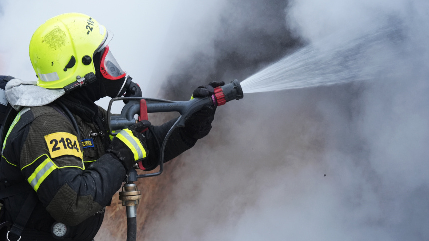 Кровля пансионата загорелась в результате атаки украинского дрона на Кубани