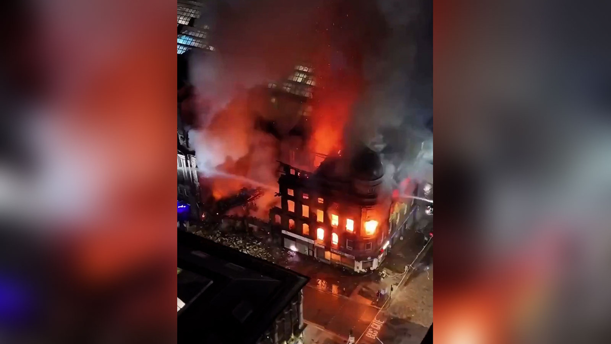    Форсайт-Хаус пожарx.com/Muhamma62458105