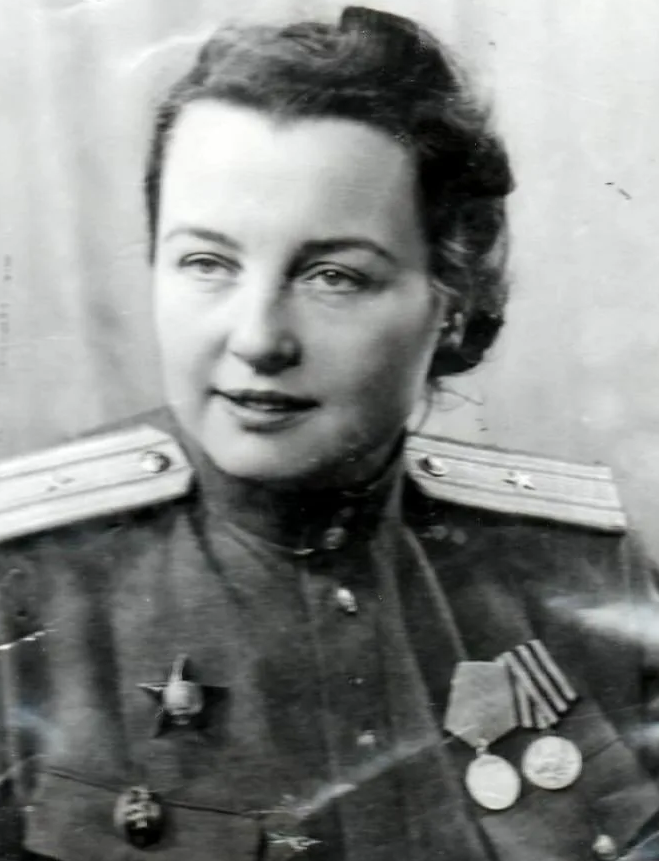 Зоя Воскресенская