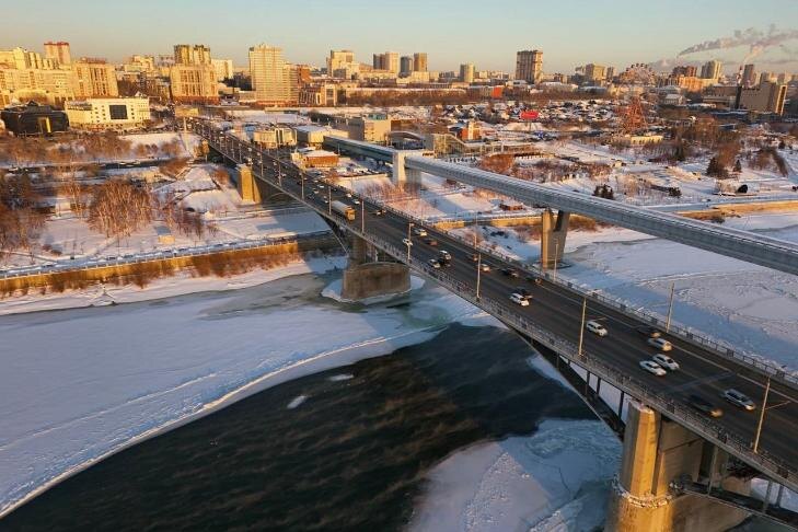11 мостов и путепроводов оснастят системами защиты в Новосибирске