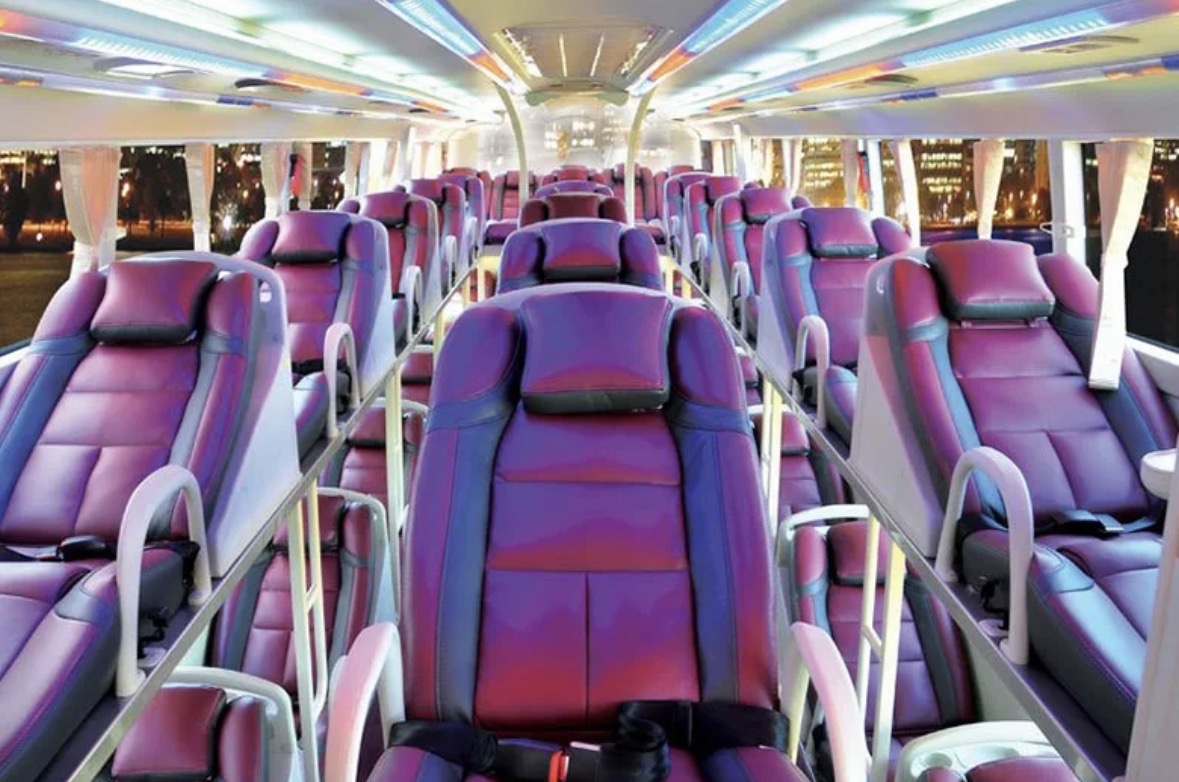 Фото из источника https://www.baolau.com/en/van-tai/viet-nam/buses/dlo-duy-long/
