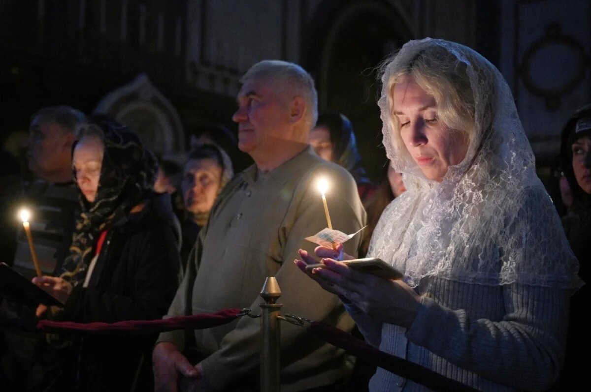    Главное — молиться, не сидеть в соцсетях, не болтать попусту, держать пост и сохранять добрый настрой.
