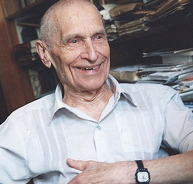 Николай Михайлович Амосов. Источник: https://cont.ws/@bezuhoff/2699088/full