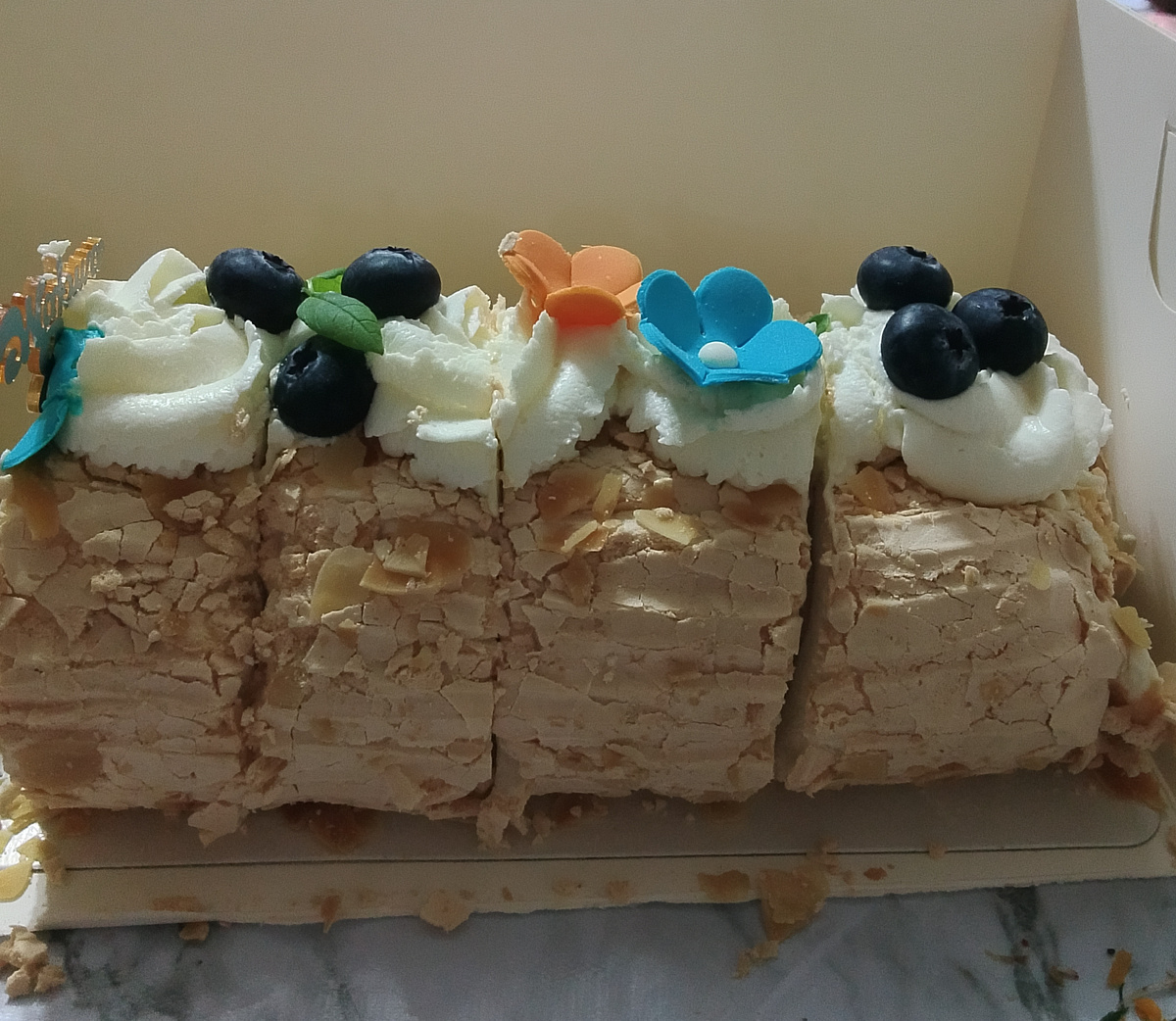 Рулет, который сделала наш мастер Таня был потрясающ