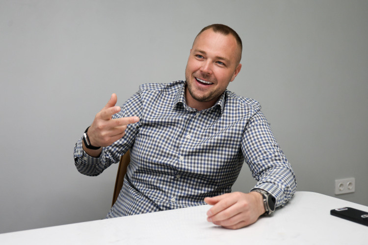    Денис Мочкарин: «В растущей сети важно не отсутствие спадов, а способность управлять ими».   
Фото: Андрей Титов