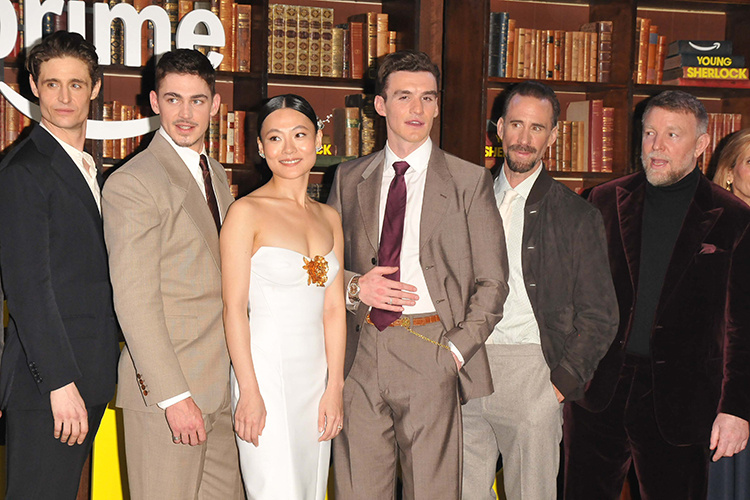    Британский режиссер, автор ««Большого куша» и «Джентельменов» Гай Ричи снова взялся за легендарного сыщика Шерлока Холмса.   
Фото: © Can Nguyen/Capital Pictures / www.capitalpictures.com / www.globallookpress.com