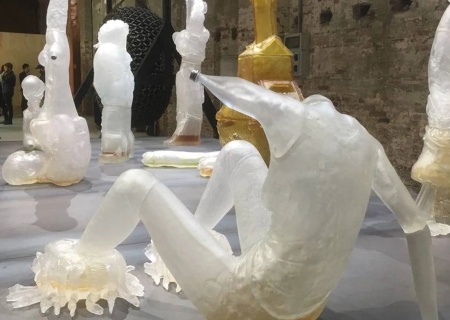    Украина призвала Венецианскую биеннале пересмотреть решение об участии России