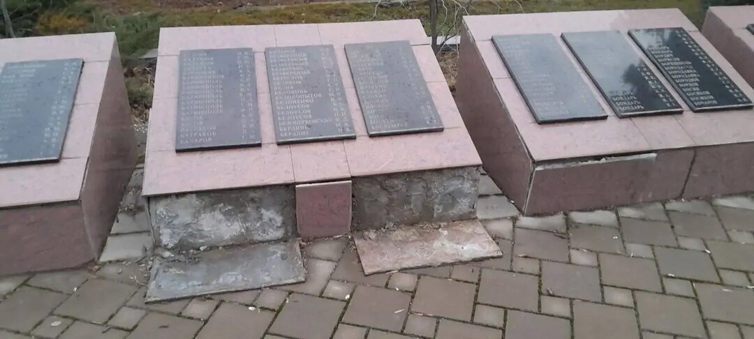 СК начал проверку из-за плохого состояния мемориала в Ипатове