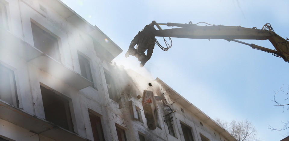     В Нижегородском районе снесены 25 старых домов по программе реновации