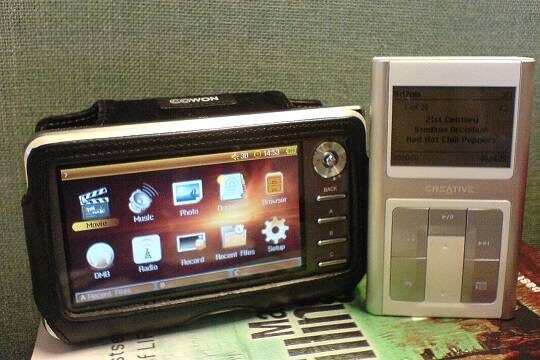    Россияне скупают MP3-плееры по одной причине (фото: Wikimedia Commons / jaqian)