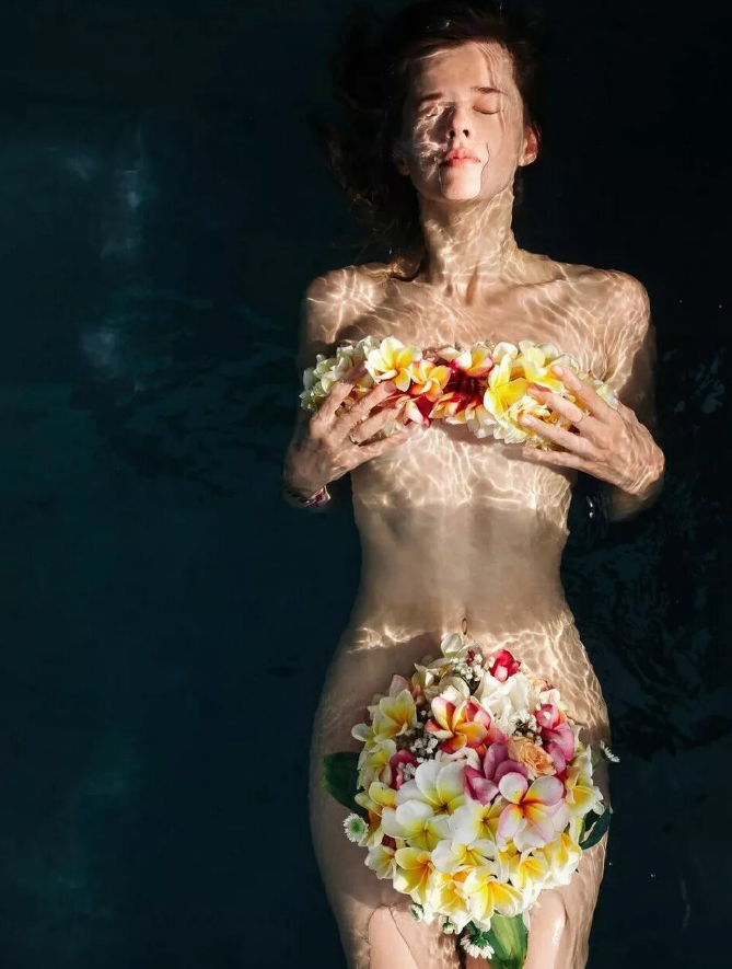 Почти Волочкова на Бали