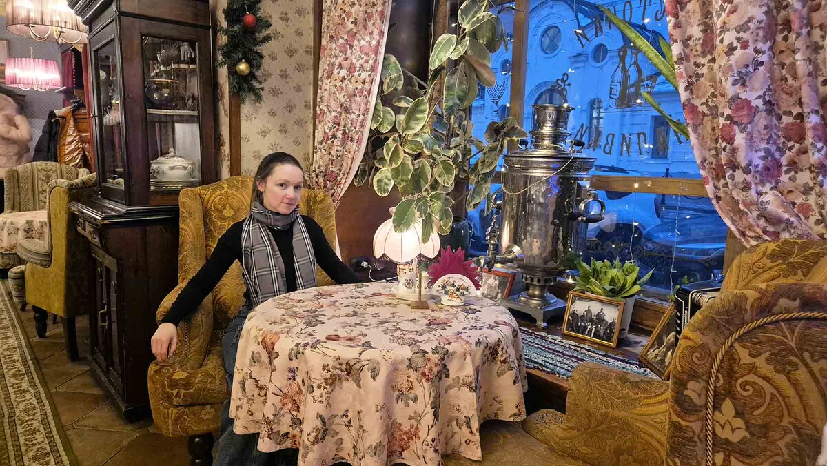 "Пяткинъ" — это четвертый по счету ресторан на главной ресторанной улице Нижнего Новгорода, Рождественской, который мне довелось посетить во время моего путешествия. И, пожалуй, именно это заведение понравилось мне больше всего. В "Пяткине" сошлось все: история, меню, обслуживание, атмосфера и вкус!