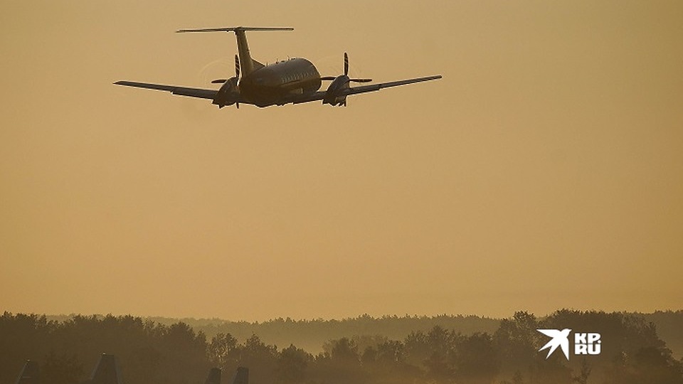 Самолет, летевший в Кольцово, сел в Казани из-за индикации о выпущенных шасси